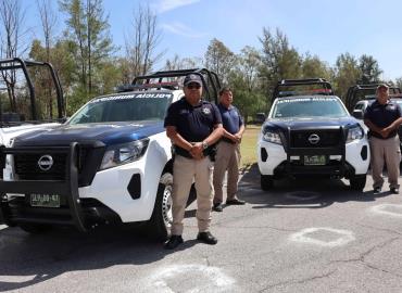 Refuerza la seguridad en Axtla con entrega de patrullas