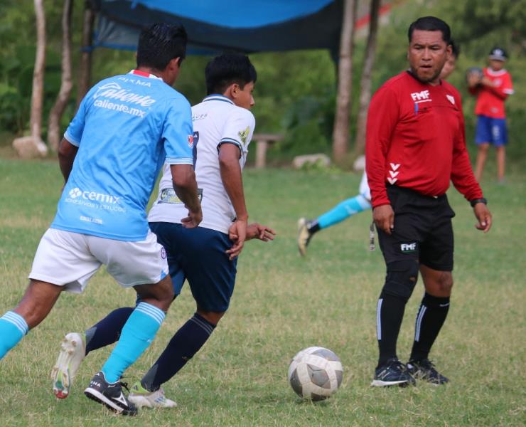 Enlaces Huastecos-Barrera Constructores 6-3 Zacatipán
