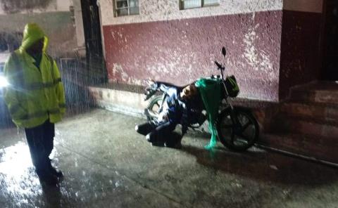 Murió comerciante en la vía pública