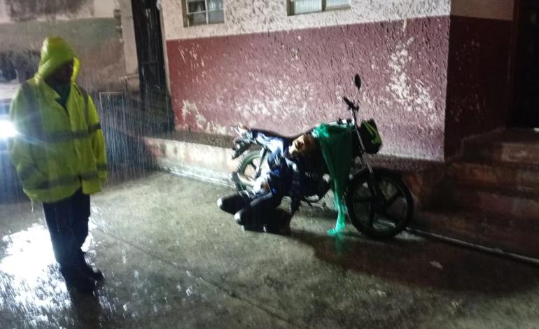 Murió comerciante en la vía pública