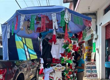 Reactivan tianguis tras regreso a clases en Matlapa