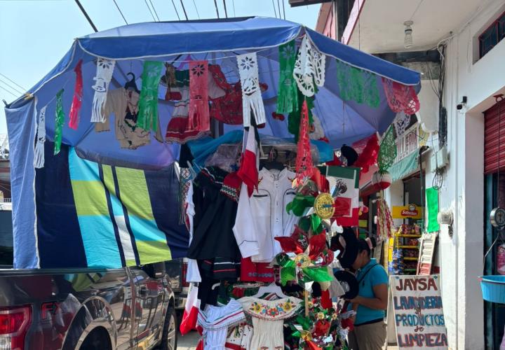 Reactivan tianguis tras regreso a clases en Matlapa