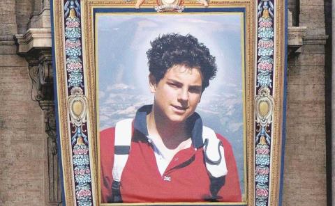 Canonizaron a Santo millenial       
