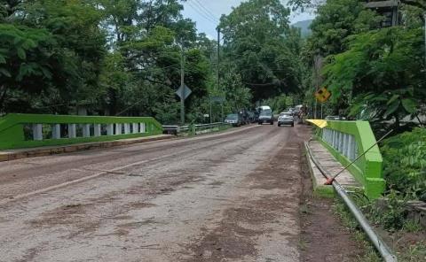 Deficiente conexión de servicios en la delegación de Tamán