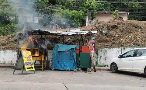 Fuego consume negocio de pollos en Tamazunchale