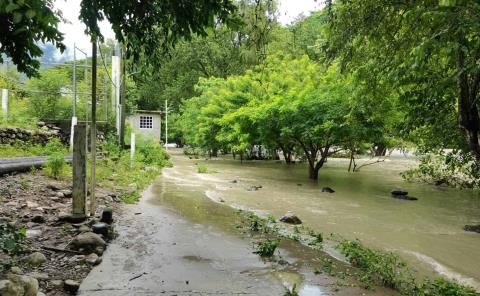Ayuntamiento monitorea zona de riesgo poe inundaciones