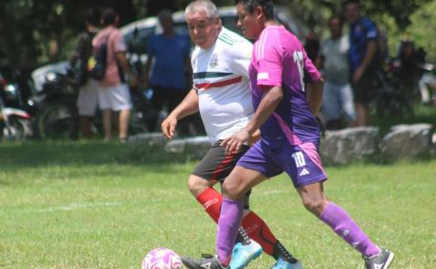 Tercia de encuentros estelares en fut master