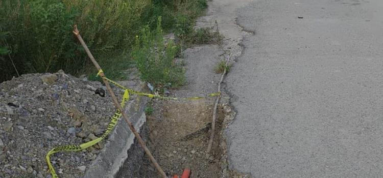 Dejaron ´peligrosas´ zanjas en una calle