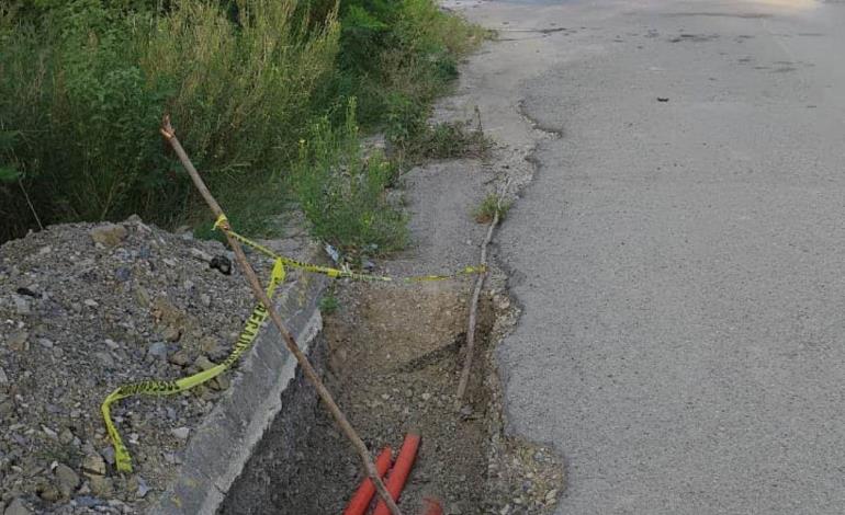 Dejaron ´peligrosas´ zanjas en una calle