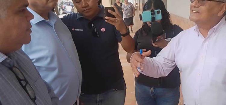 Protestan por ´cierre´ de un paso peatonal