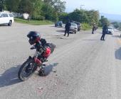 Vehículo impactó a un motociclista      