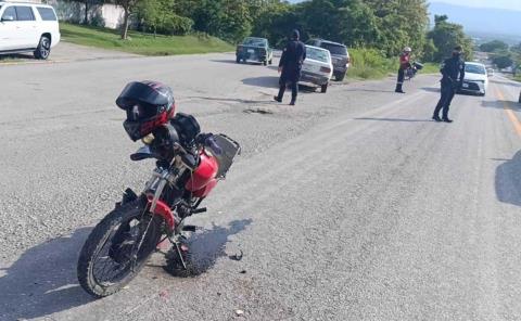 Vehículo impactó a un motociclista      
