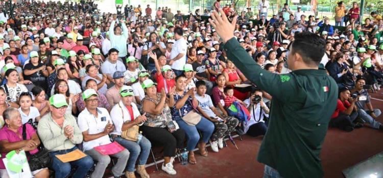 Terrenos gratis para familias        