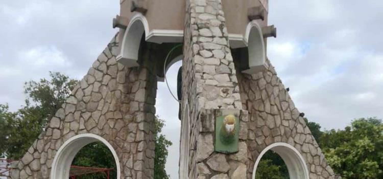Fuente del Loro en el abandono