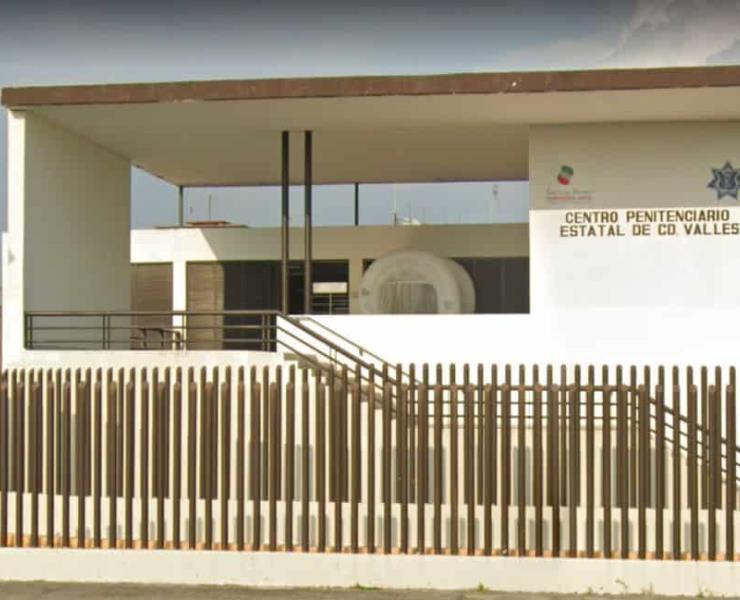CAYERON A PRISIÓN     TRES VIOLADORES         
