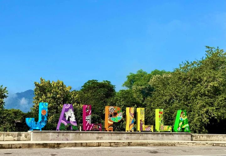Ejido Jalpilla ya cuenta con letras monumentales