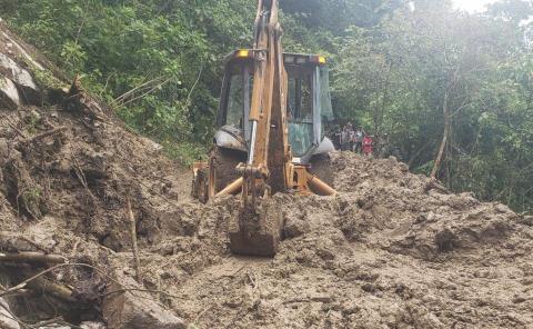 Atiende Matlapa deslaves por lluvia

