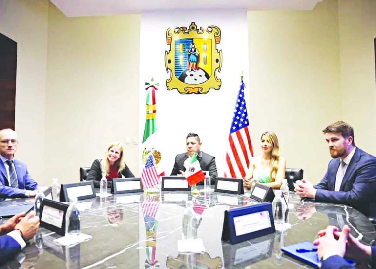 EU respalda a Gallardo       
