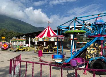 Siguen juegos mecánicos tras festejos patrios
