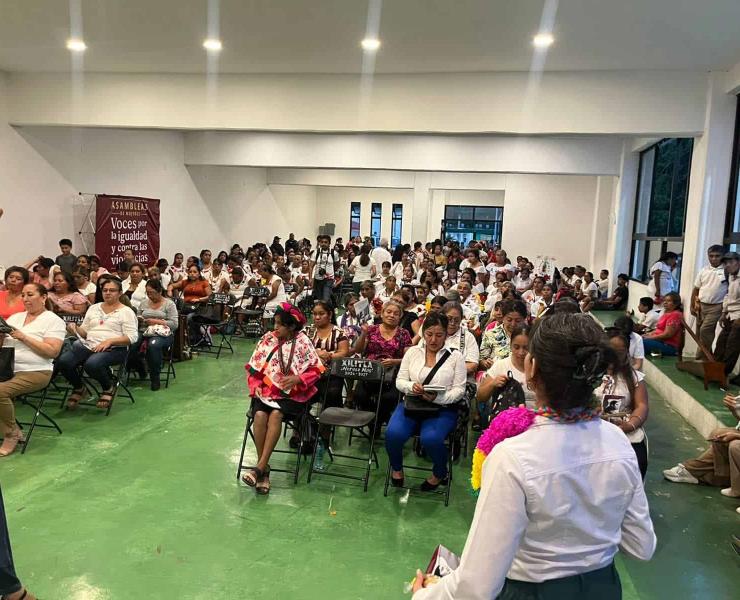 Gobierno local fortalece  encuentro con mujeres
 Gobierno local fortalece  encuentro con mujeres