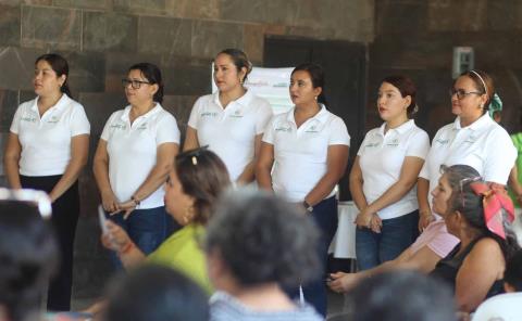 Mujeres comparten sus  experiencias de violencia 
