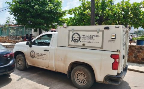Mujer muere apuñalada por su pareja en Ahuatitla