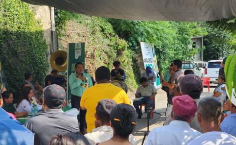 Agradece Chilocuil inauguración de obra de acceso al panteón