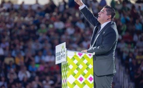 Gallardo: San Luis vive la bonanza         
