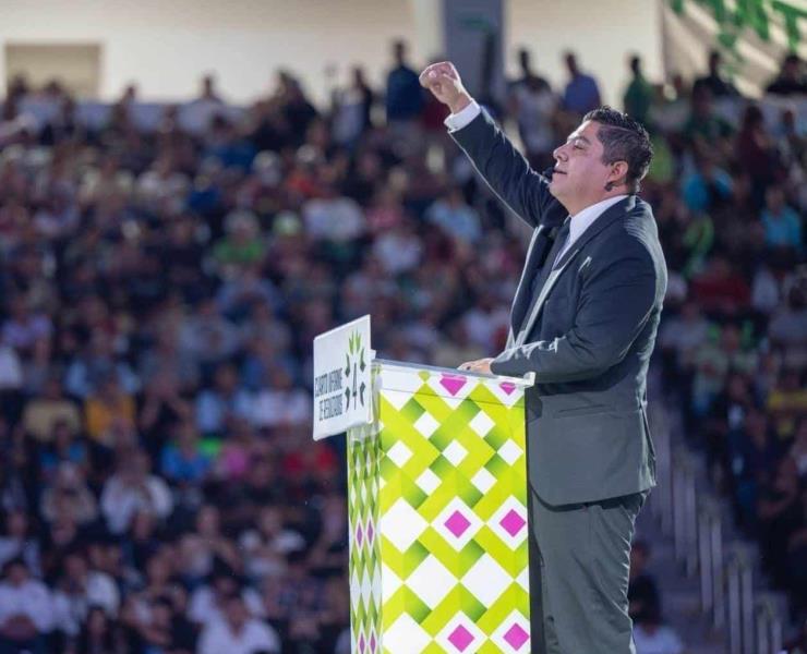 Gallardo: San Luis vive la bonanza         
