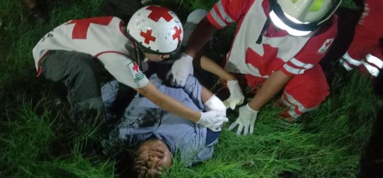 LESIONADOS 2 MOTOCICLISTAS       