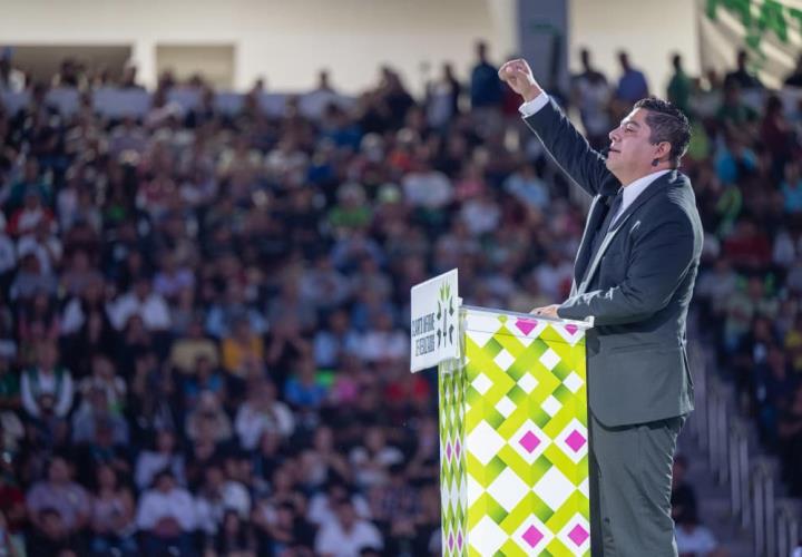 "Vamos por más, porque los potosinos somos chingones": Gallardo