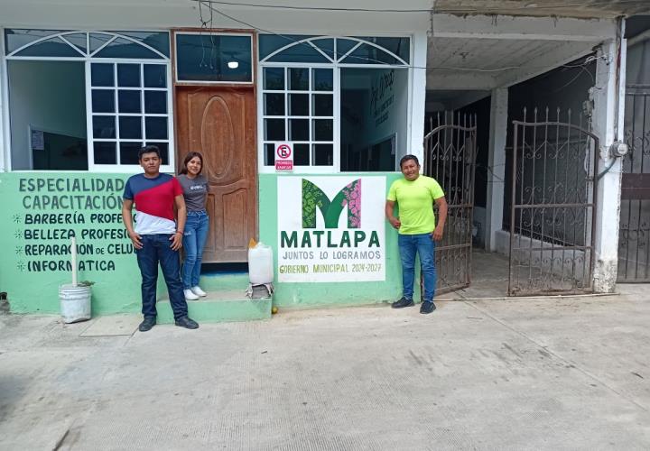 Instalan centro de acopio de aceite usado en oficina de la Juventud
