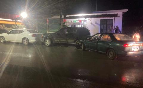 Carambola vehicular en el Fracc. Avance