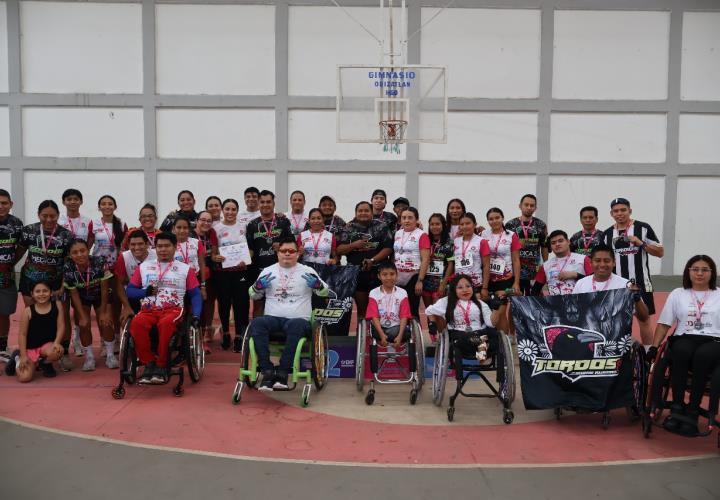 Exitosa gran carrera atlética "Rehabilitón´ en San Felipe