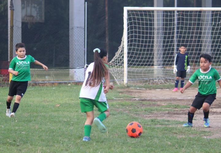 Academia Municipal de Futbol Pony se perfilan a semifinales