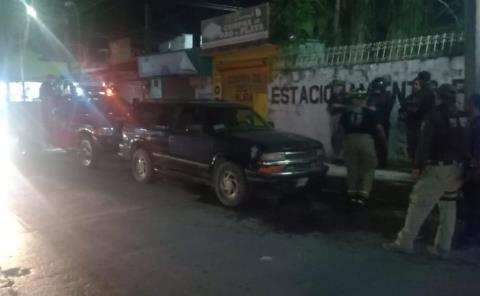 Vehículo derramó aceite en el Centro   
