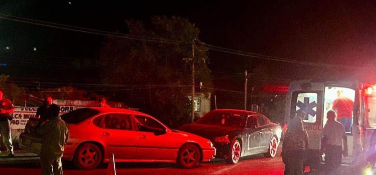 Colisionaron 2 coches en la Valles-Tampico     