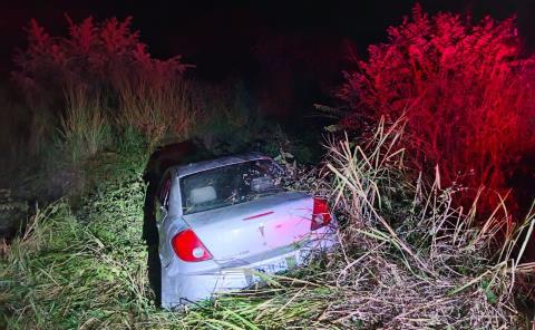 Vehículo se salió de la carretera