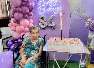 Festejaron a doña Francisca  Festejaron a doña Francisca