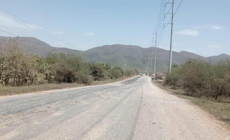Exigen reparación en carretera al Ingenio