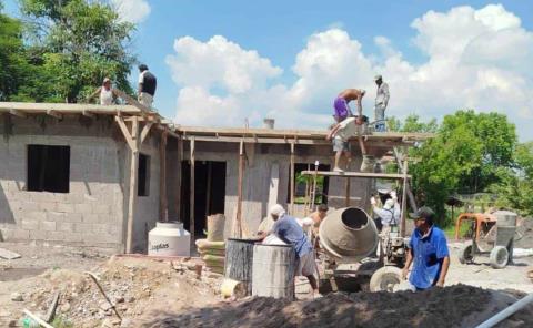 Construyen Casa de Salud en Ahuacatitla 
