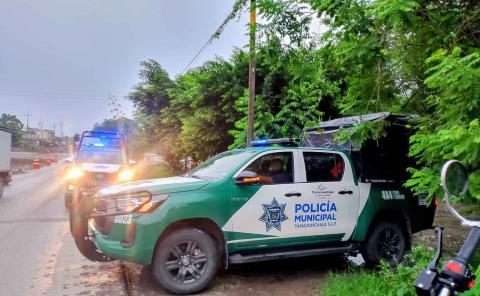 Menor resulta herida en accidente