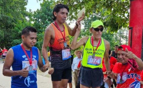 Convocan a carrera atlética en CBTA 122 de Jalpilla AT

