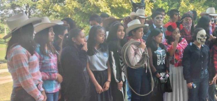 URSEHN exhorta a celebrar el Xantolo
