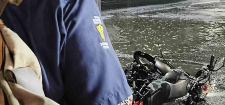 Motociclista chocó contra un poste Motociclista chocó contra un poste
