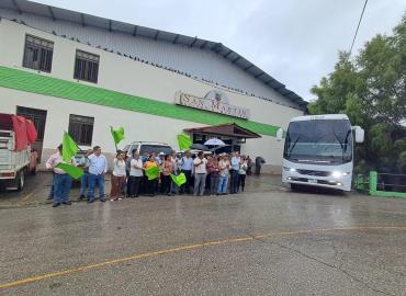 Dan banderazo a nuevas salidas rumbo a Monterrey