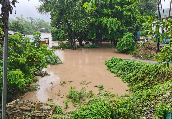 Alerta máxima en Tamazunchale por creciente de ríos