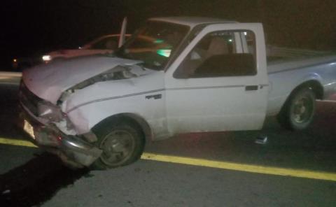 Vehículo causó choque en acceso a Tampaya