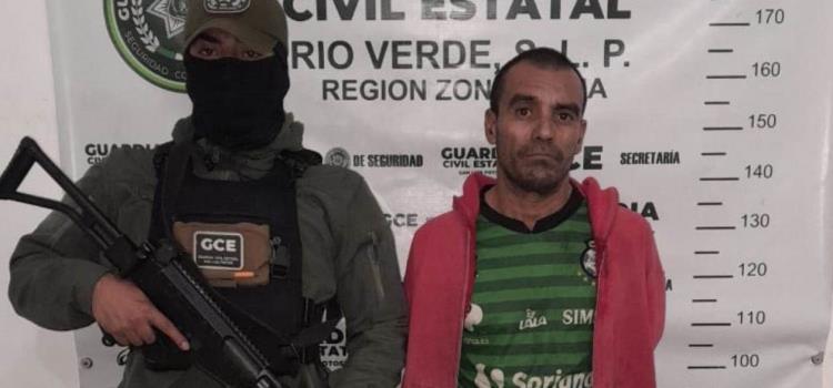 Mecánico escondía bolsas de "hierba" Mecánico escondía bolsas de "hierba"