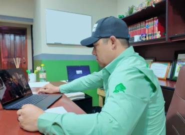 Gobernador visita Axtla y anuncia apoyos a afectados 